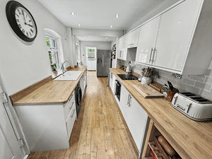 Photo 8- click for photo gallery